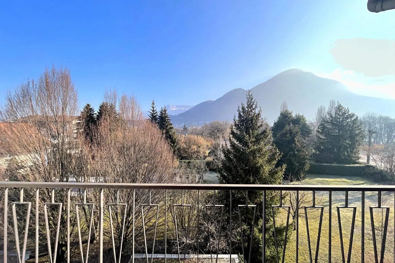 Daire L'Albigny - Lovely Studio - 150 M Beach Annecy